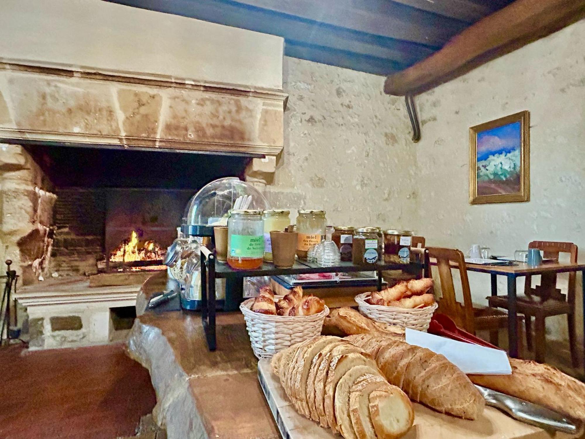 Le Petit Nancay Bed & Breakfast Thenioux Exterior photo